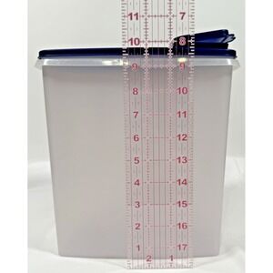 Tupperware Cereal Keeper 1588 20 Cup Blue Vintage Storage Container